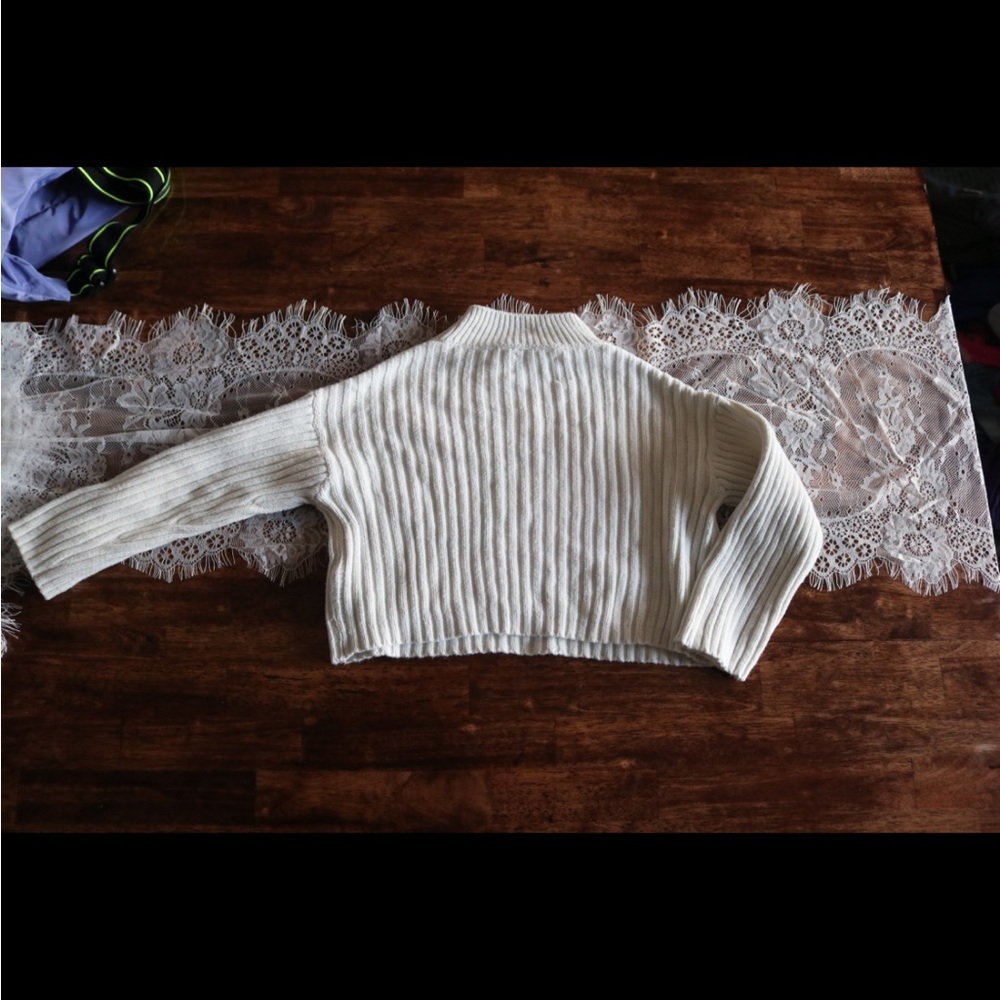 Zara white dropped kids sweater
